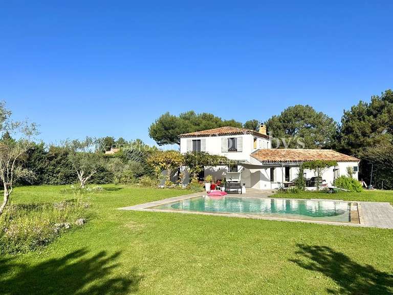 House Aix-en-Provence - 4 bedrooms - 210m²