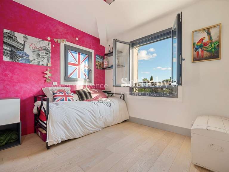 House Aix-en-Provence - 4 bedrooms - 210m²