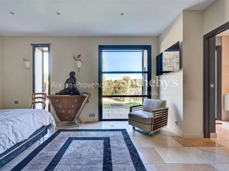 Maison Aix-en-Provence - 4 chambres - 330m²