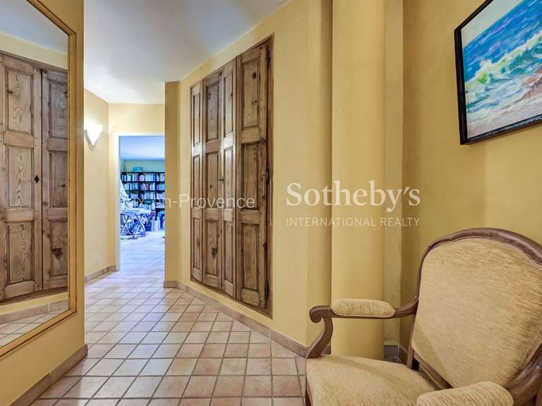 Maison Aix-en-Provence - 4 chambres - 220m²