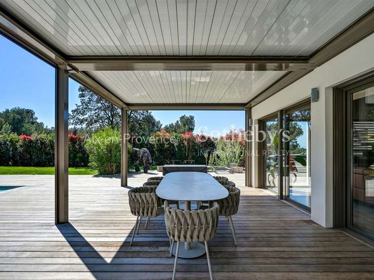 Maison Aix-en-Provence - 3 chambres - 300m²