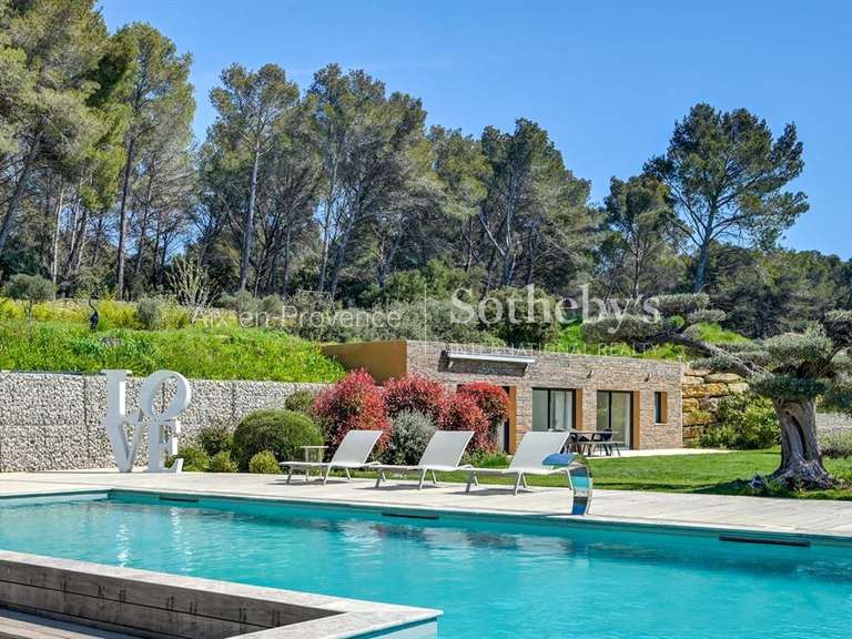 Maison Aix-en-Provence - 3 chambres - 300m²