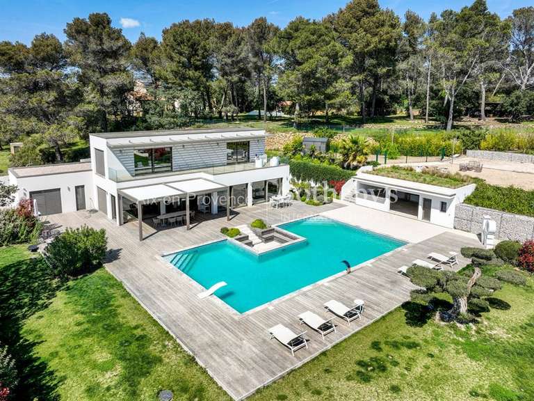 Maison Aix-en-Provence - 3 chambres - 300m²