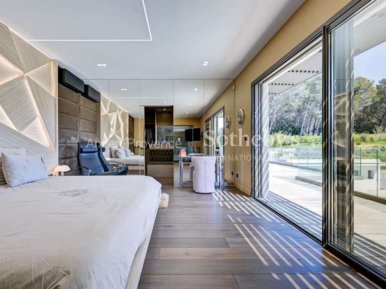 Maison Aix-en-Provence - 3 chambres - 300m²