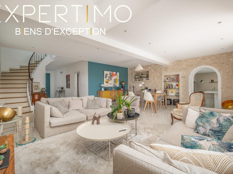 Maison Aix-en-Provence - 3 chambres - 157m²