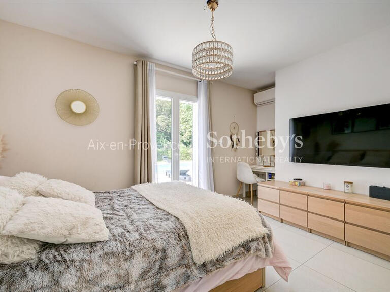 Maison Aix-en-Provence - 5 chambres - 245m²