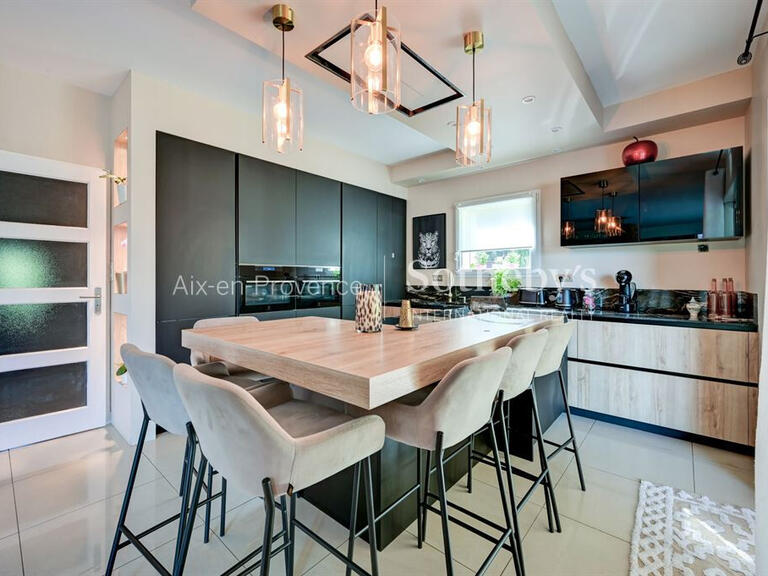 Maison Aix-en-Provence - 5 chambres - 245m²
