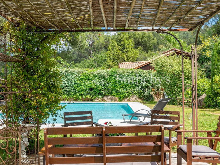 Maison Aix-en-Provence - 5 chambres - 170m²