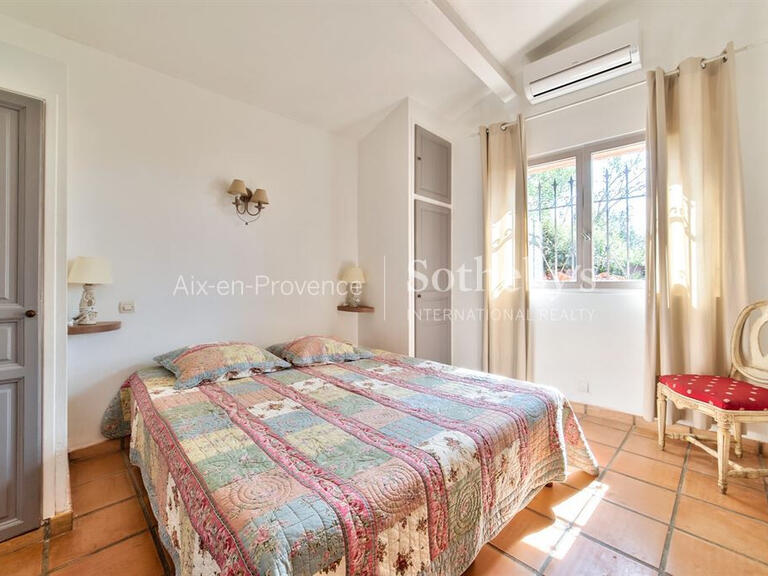Maison Aix-en-Provence - 5 chambres - 170m²