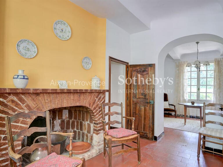 Maison Aix-en-Provence - 6 chambres - 250m²
