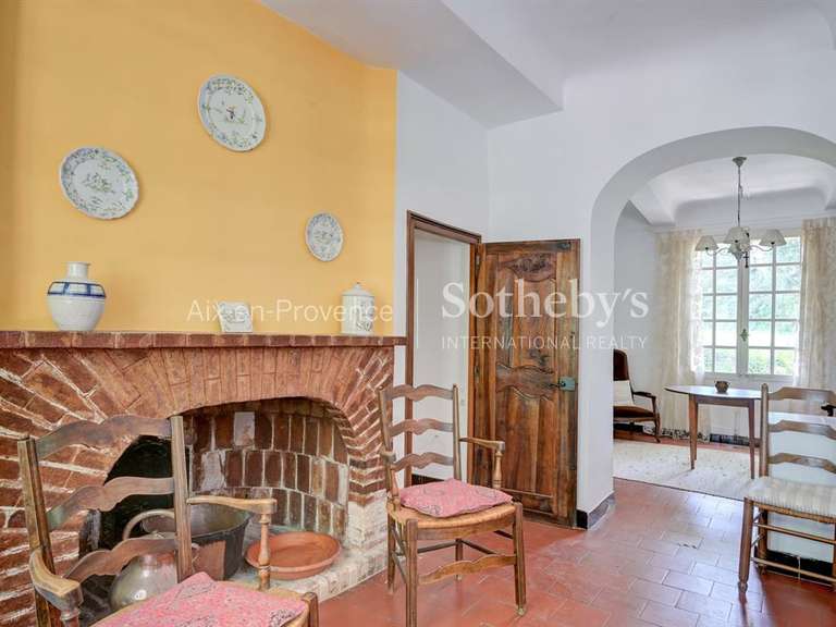 Maison Aix-en-Provence - 6 chambres - 250m²