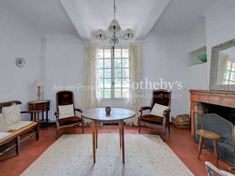 Maison Aix-en-Provence - 6 chambres - 250m²