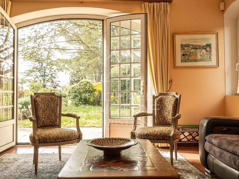 Maison Aix-en-Provence - 4 chambres - 284m²