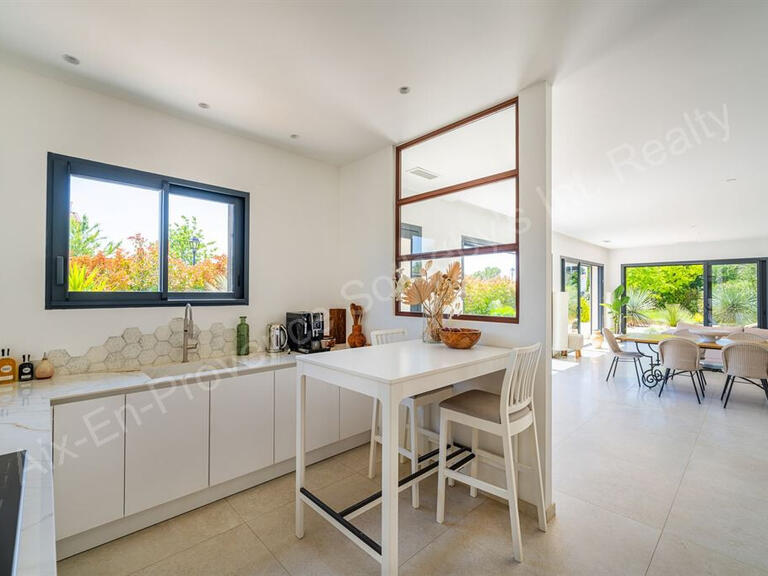 Maison Aix-en-Provence - 3 chambres - 140m²