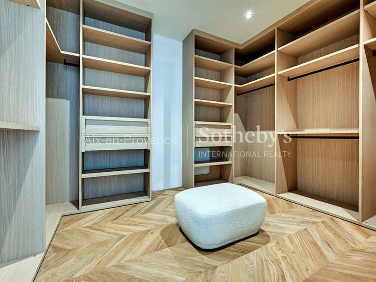 Maison Aix-en-Provence - 5 chambres - 230m²