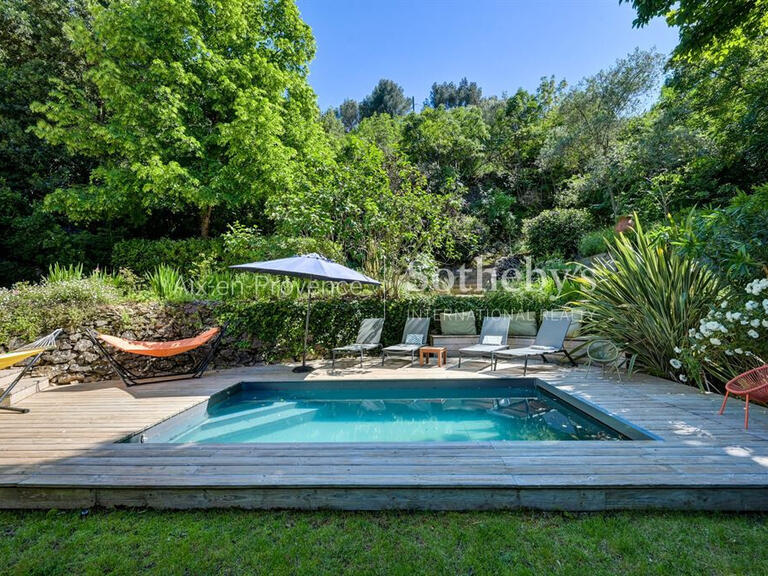 Maison Aix-en-Provence - 5 chambres - 150m²