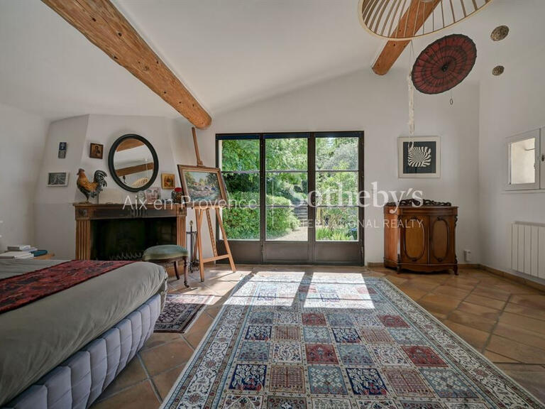 Maison Aix-en-Provence - 5 chambres - 150m²