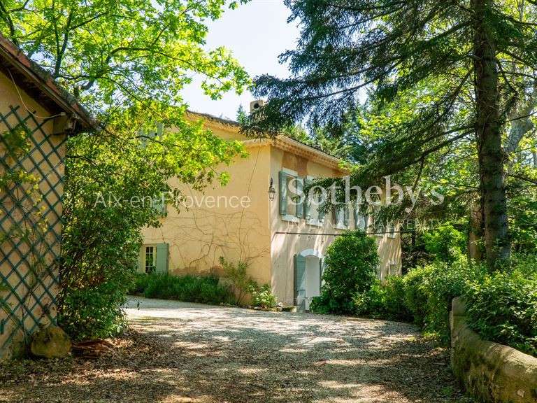 House Aix-en-Provence - 1800m²