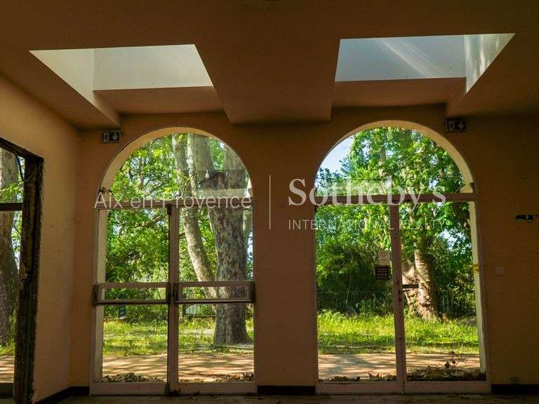 Maison Aix-en-Provence - 1800m²