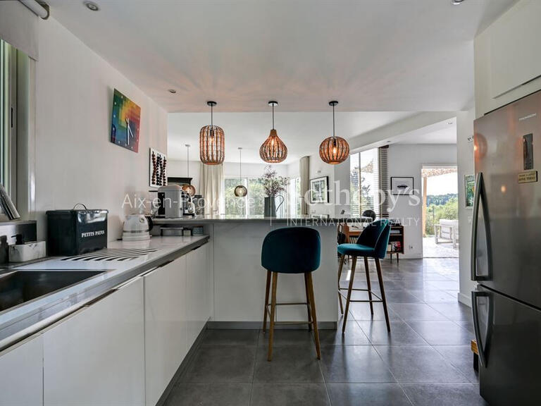 House Aix-en-Provence - 5 bedrooms - 201m²