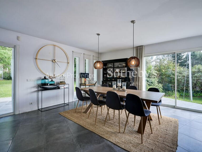 House Aix-en-Provence - 5 bedrooms - 201m²