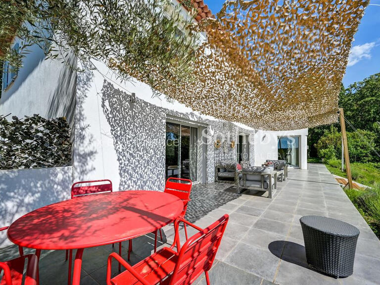 House Aix-en-Provence - 5 bedrooms - 201m²