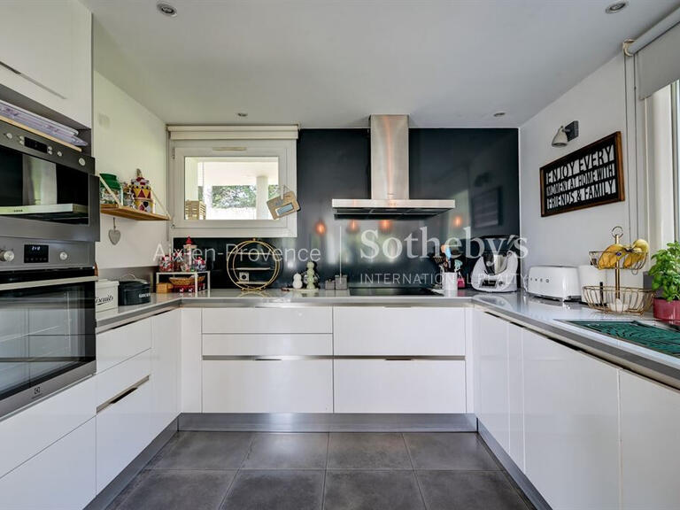 House Aix-en-Provence - 5 bedrooms - 201m²