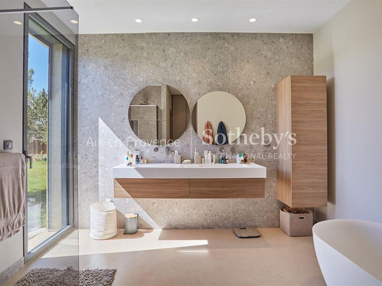 Maison Aix-en-Provence - 5 chambres - 225m²
