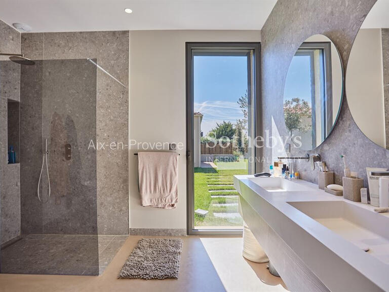 Maison Aix-en-Provence - 5 chambres - 225m²