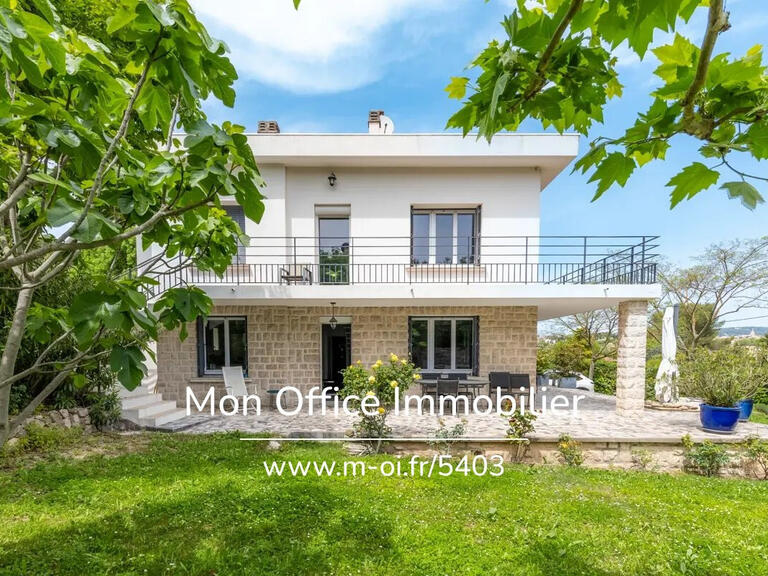 Maison Aix-en-Provence - 5 chambres - 185m²