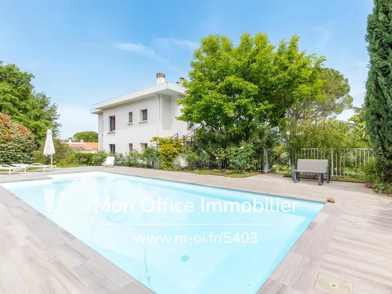 House Aix-en-Provence - 5 bedrooms - 185m²