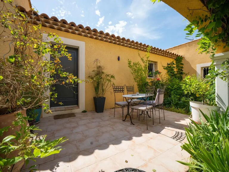 Maison Aix-en-Provence - 3 chambres - 117m²