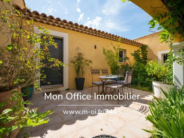 Maison Aix-en-Provence - 3 chambres - 117m²