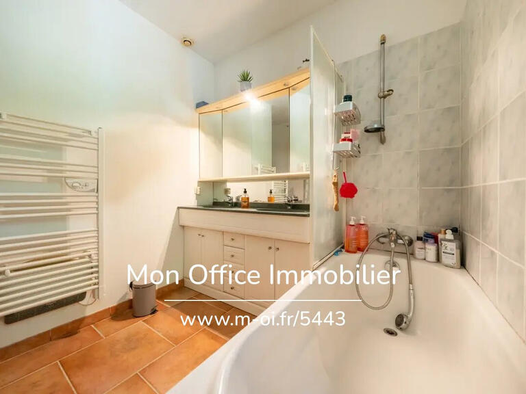 Maison Aix-en-Provence - 3 chambres - 117m²