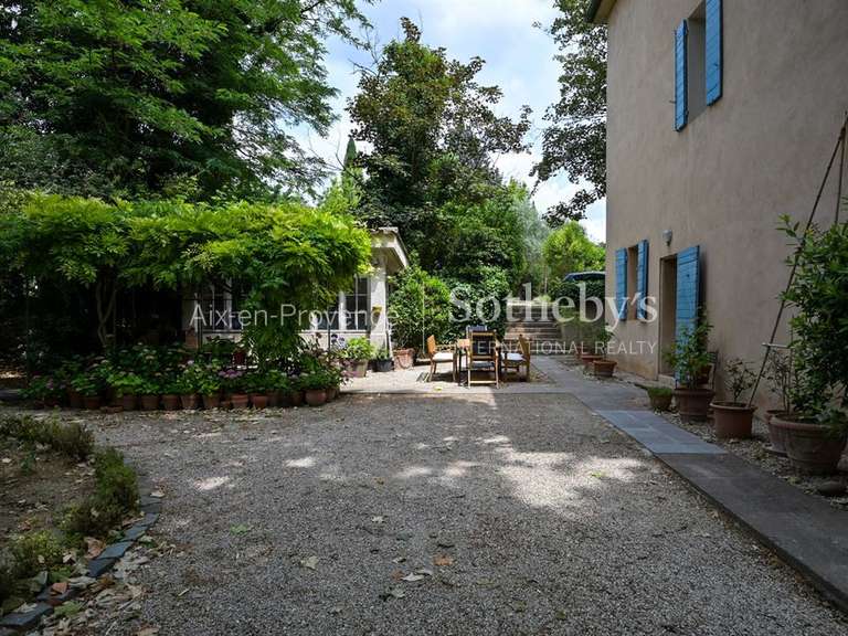 Maison Aix-en-Provence - 8 chambres - 720m²