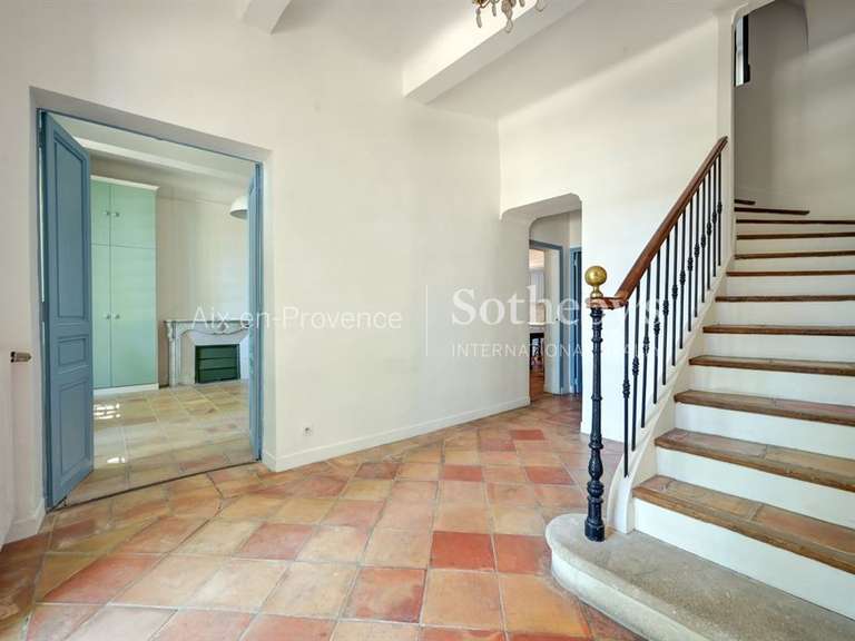 Maison Aix-en-Provence - 8 chambres - 720m²