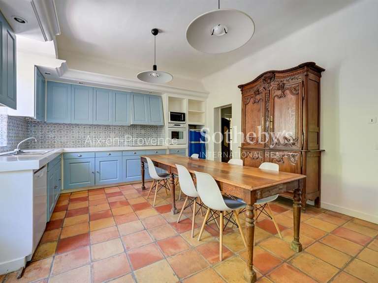 Maison Aix-en-Provence - 8 chambres - 720m²