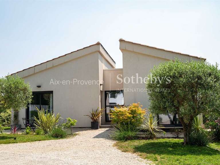 Maison Aix-en-Provence - 5 chambres - 200m²