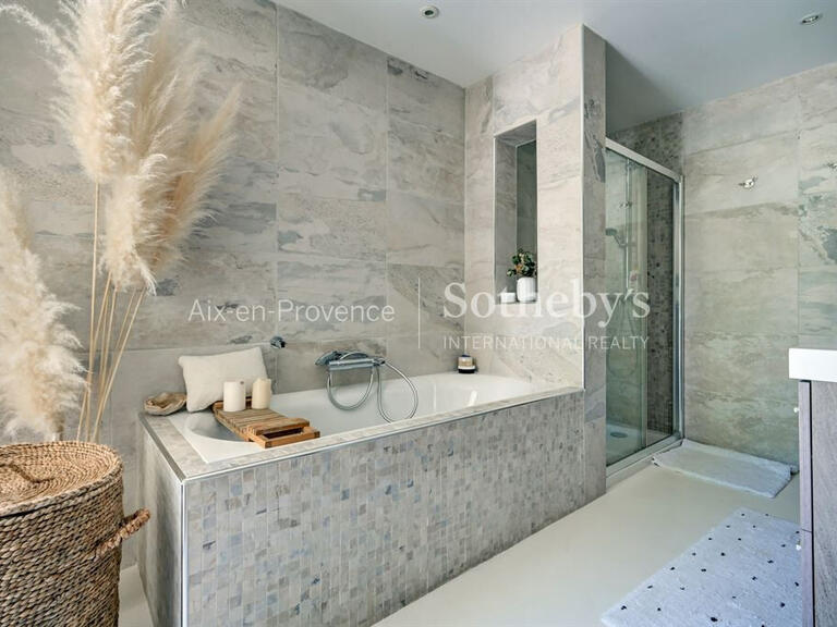 Maison Aix-en-Provence - 6 chambres - 286m²