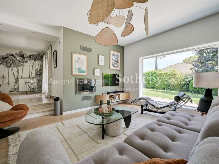 Maison Aix-en-Provence - 6 chambres - 286m²