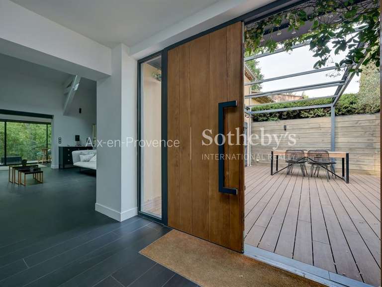 Maison Aix-en-Provence - 3 chambres - 125m²