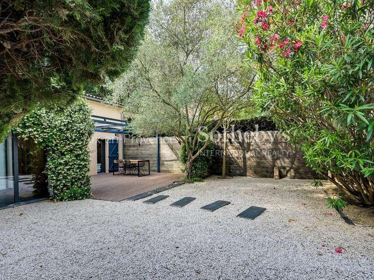 Maison Aix-en-Provence - 3 chambres - 125m²