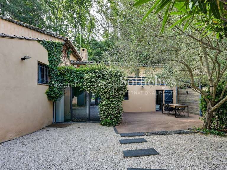 Maison Aix-en-Provence - 3 chambres - 125m²