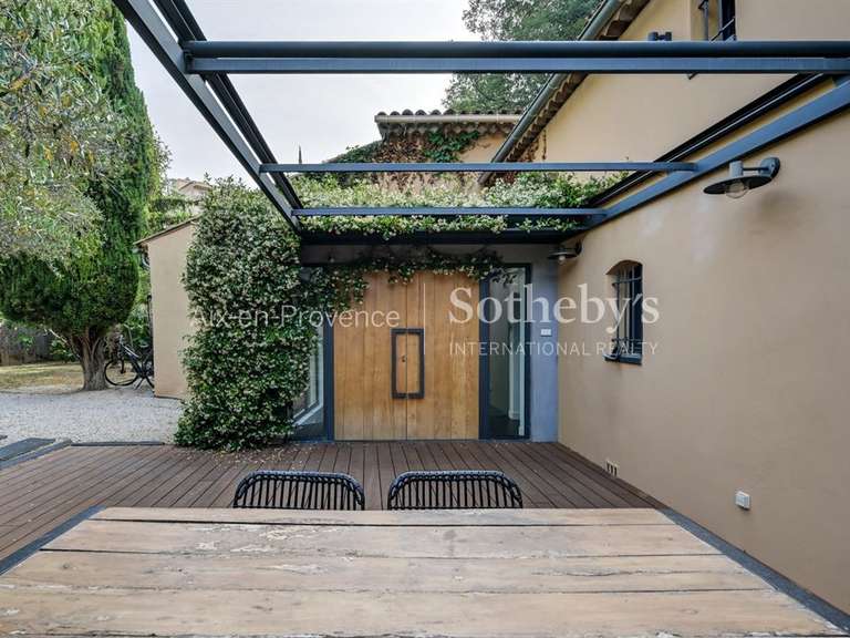 Maison Aix-en-Provence - 3 chambres - 125m²