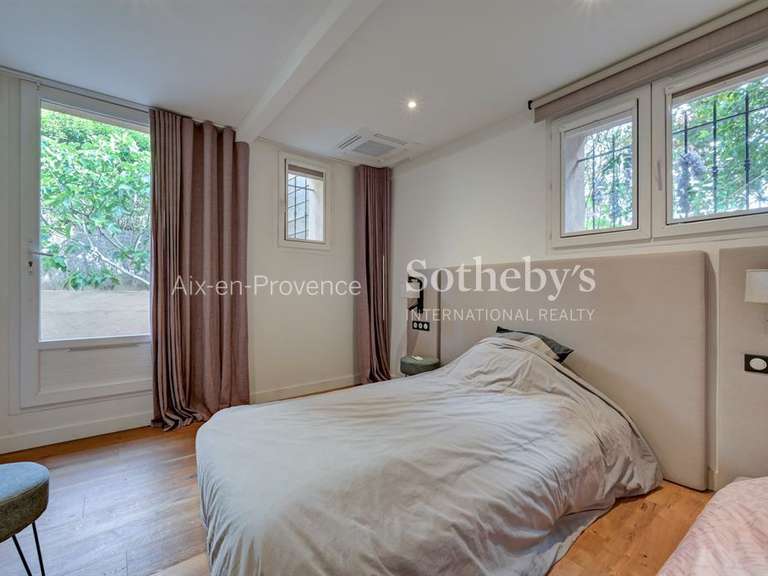 Maison Aix-en-Provence - 3 chambres - 125m²