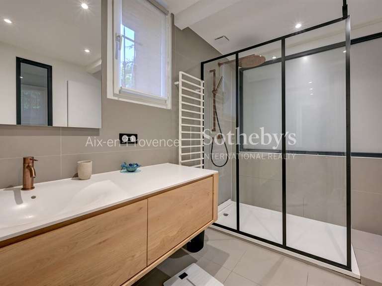 House Aix-en-Provence - 3 bedrooms - 125m²