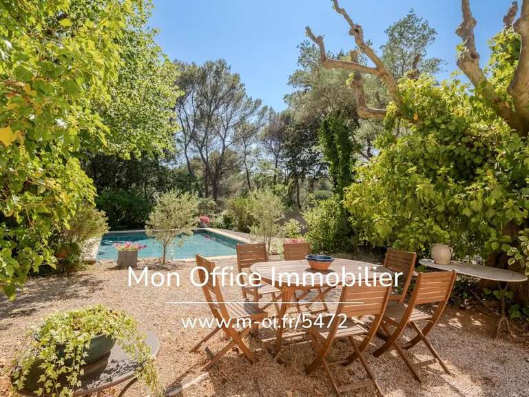 House Aix-en-Provence - 3 bedrooms - 144m²