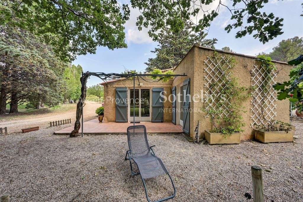 House Aix-en-Provence