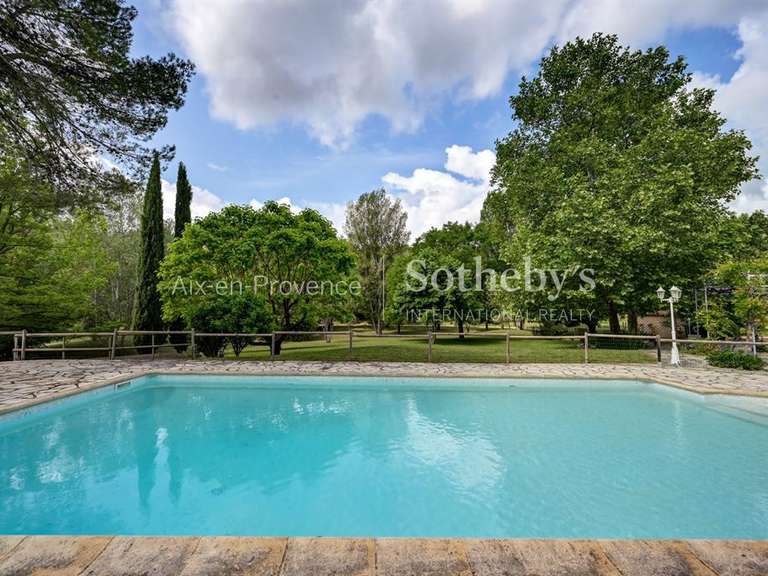 Maison Aix-en-Provence - 7 chambres - 330m²