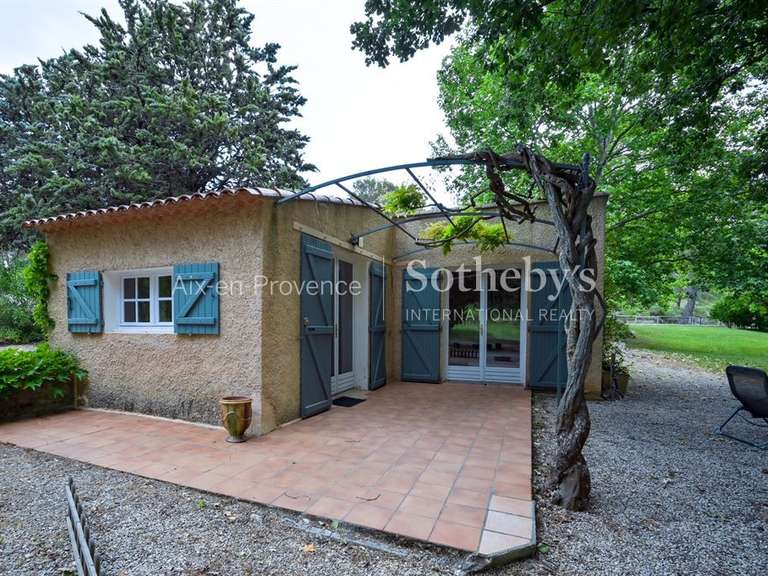 Maison Aix-en-Provence - 7 chambres - 330m²